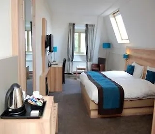 Western Baars 4*
