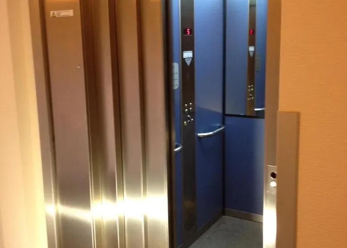 فندق Western Baars