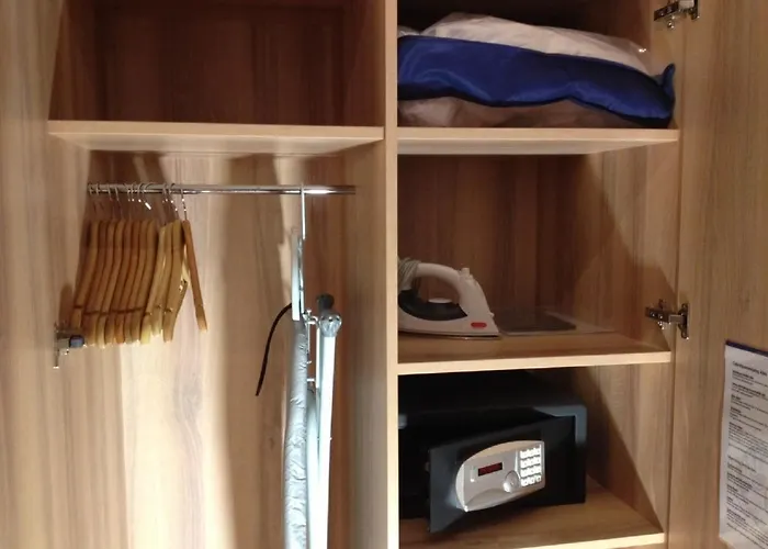 فندق Western Baars 4*